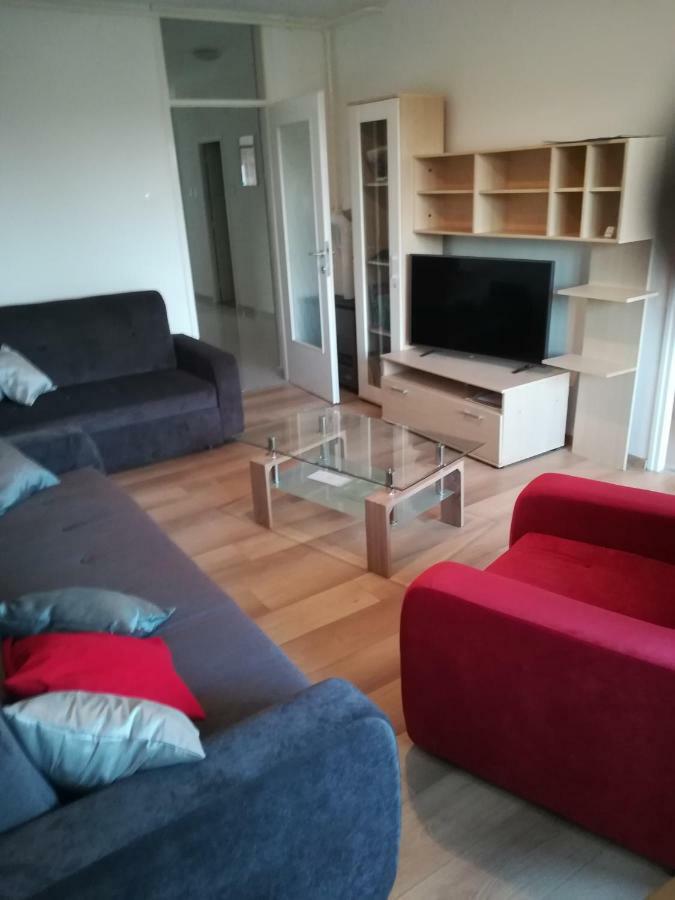 Apartman Tonika Pula Exterior photo